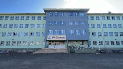 Siverek’te lisede silahlı saldırı:16 yaralı