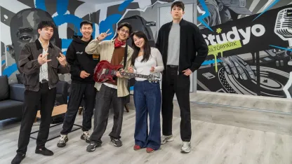 Stüdyo Kültürpark kapılarını Kazakistanlı müzik grubuna açtı