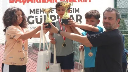 Tenis Turnuvası Şanlıurfa’da renkli görüntülerle bitti