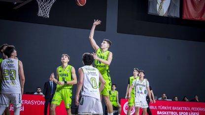 TOFAŞ altyapısının iki yıldızı profesyonel oldu