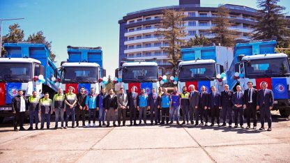 Trabzon'da Büyükşehir Belediyesi araç filosunu güçlendiriyor