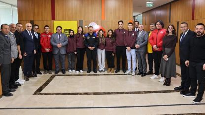 Türkiye Uzay Ajansı Başkanı Sakarya’da öğrencilerle buluşuyor