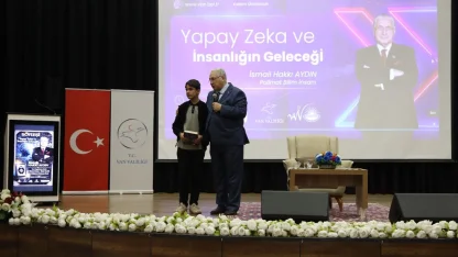 Van’da yapay zeka söyleşisine yoğun ilgi