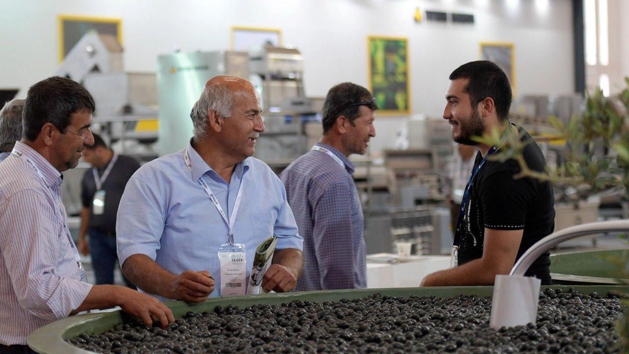 Zeytinin zirvesi İzmir’de kuruluyor