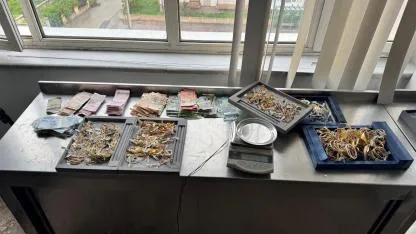 Kuyumcu soyan hırsızlar kaza yapınca!