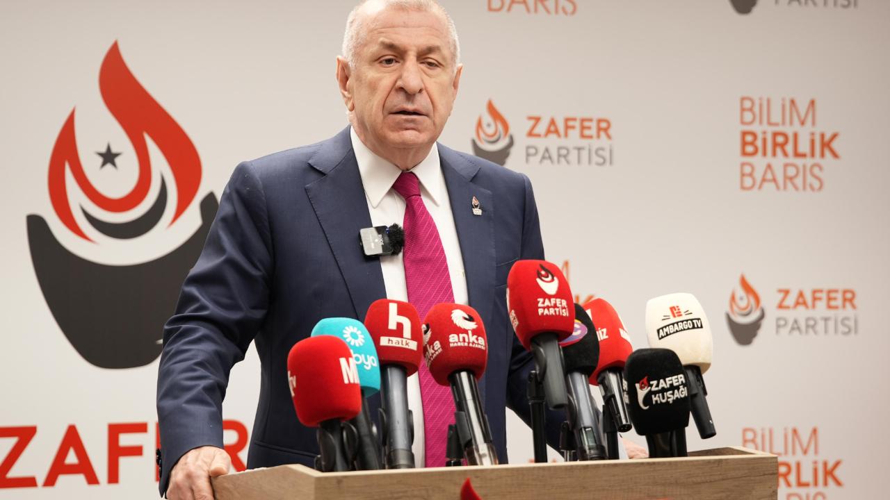 Özdağ: 'Türk halkı Atatürk'ten başka Önder tanımıyor'
