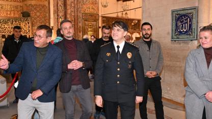 Koç, ilk mesai gününe dua ederek başladı