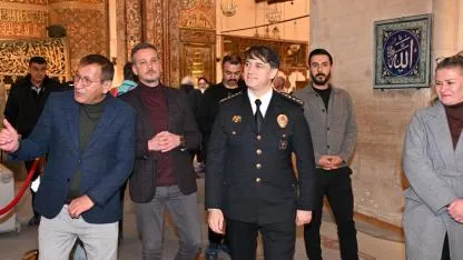 Koç, ilk mesai gününe dua ederek başladı