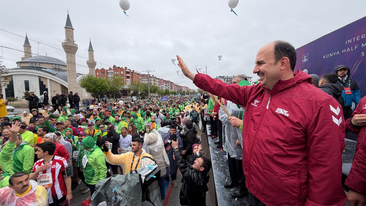 Uluslararası Konya yarı maratonu tamamlandı
